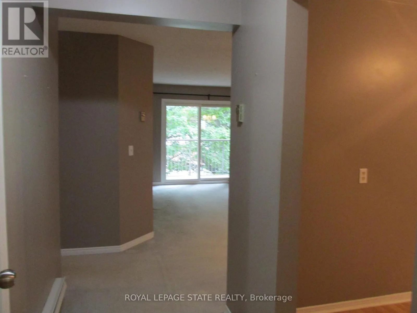 203 - 5 NIAGARA STREET