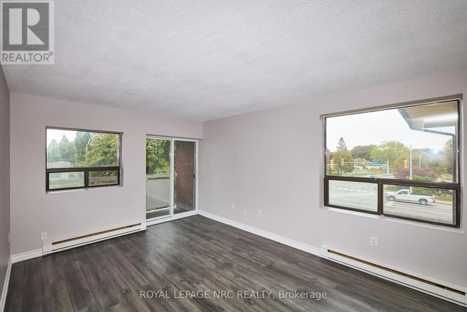 11 - 4839 DRUMMOND ROAD #11