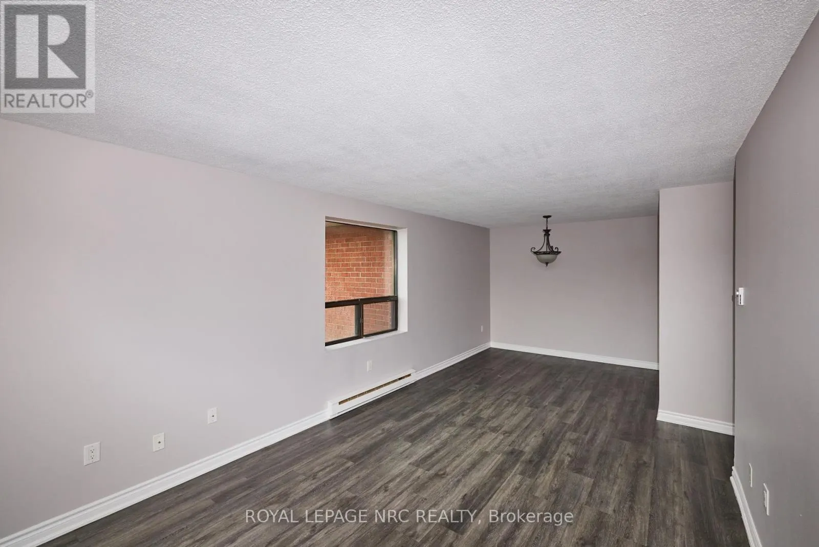 11 - 4839 DRUMMOND ROAD #11