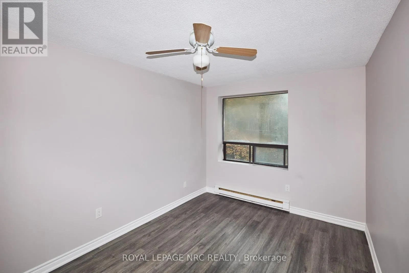 11 - 4839 DRUMMOND ROAD #11