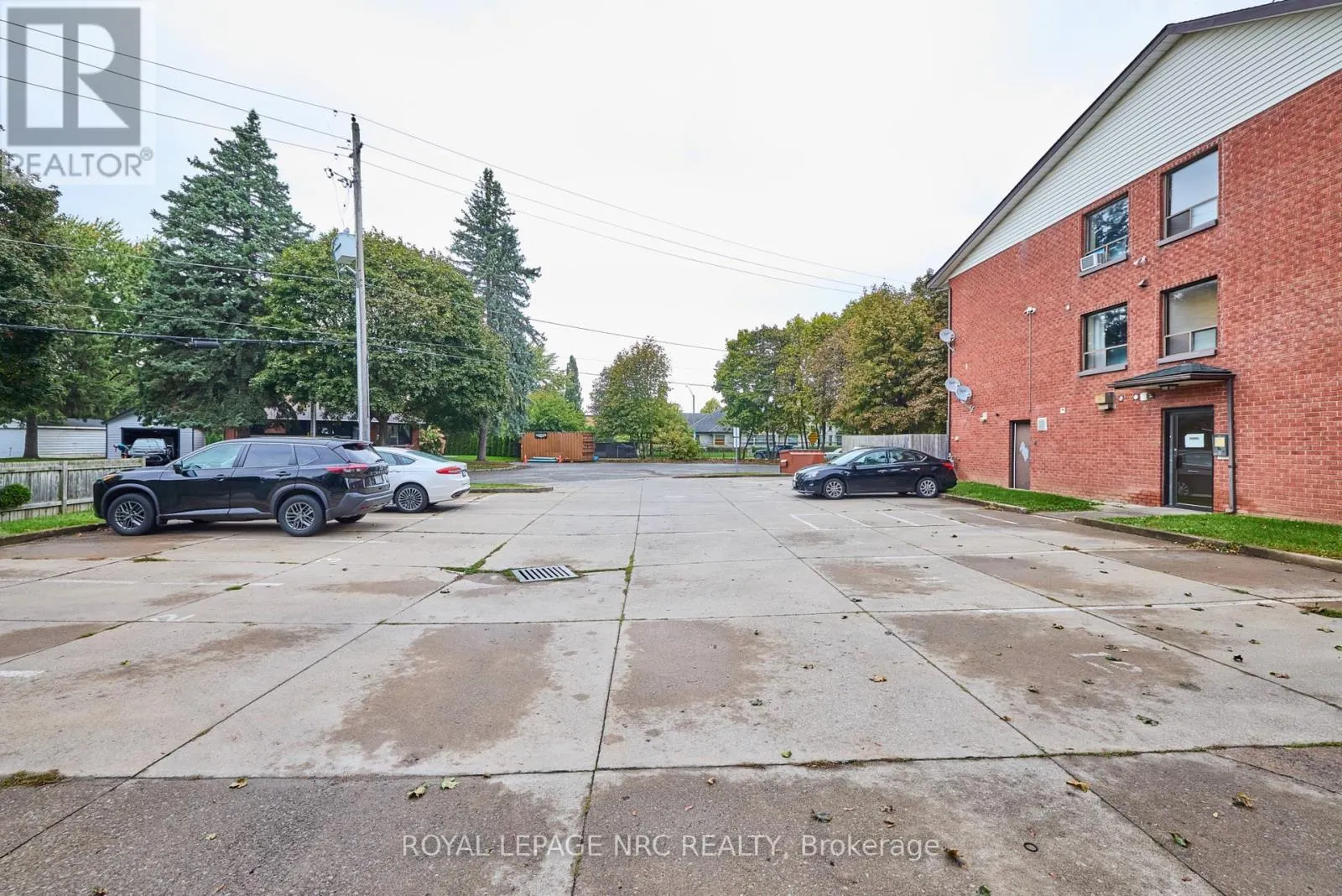 11 - 4839 DRUMMOND ROAD #11
