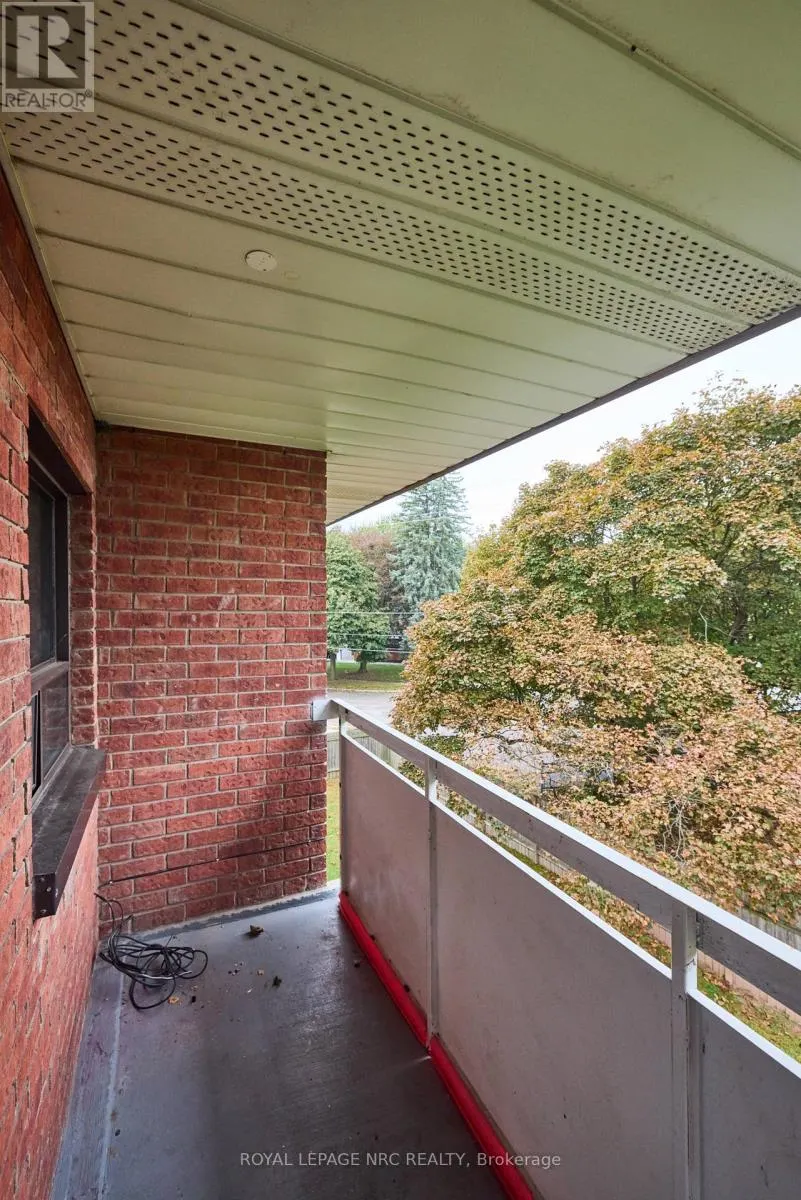 11 - 4839 DRUMMOND ROAD #11