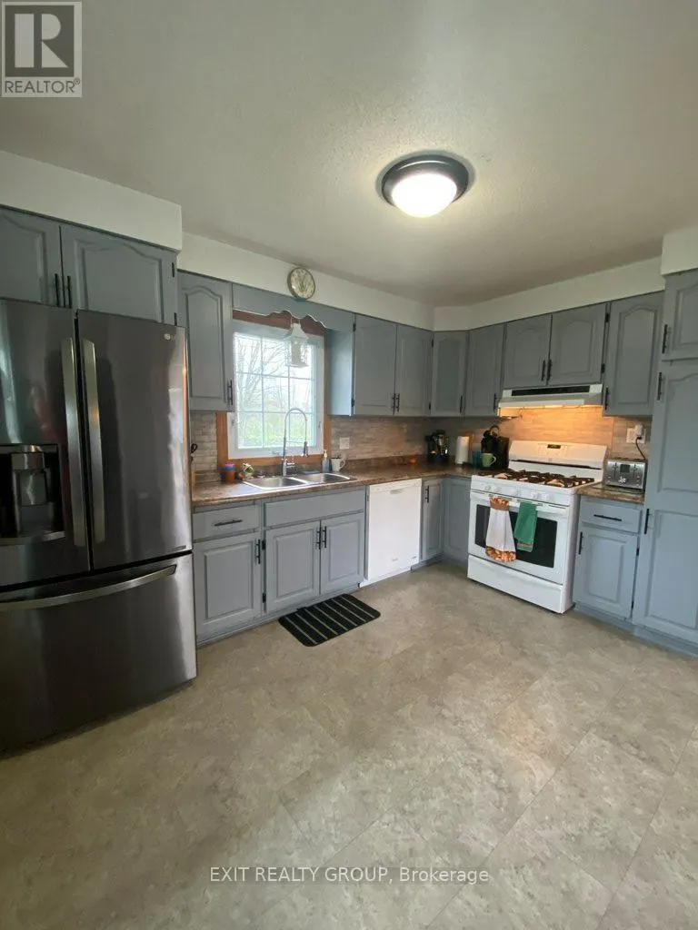 87 BERNARD LONG ROAD