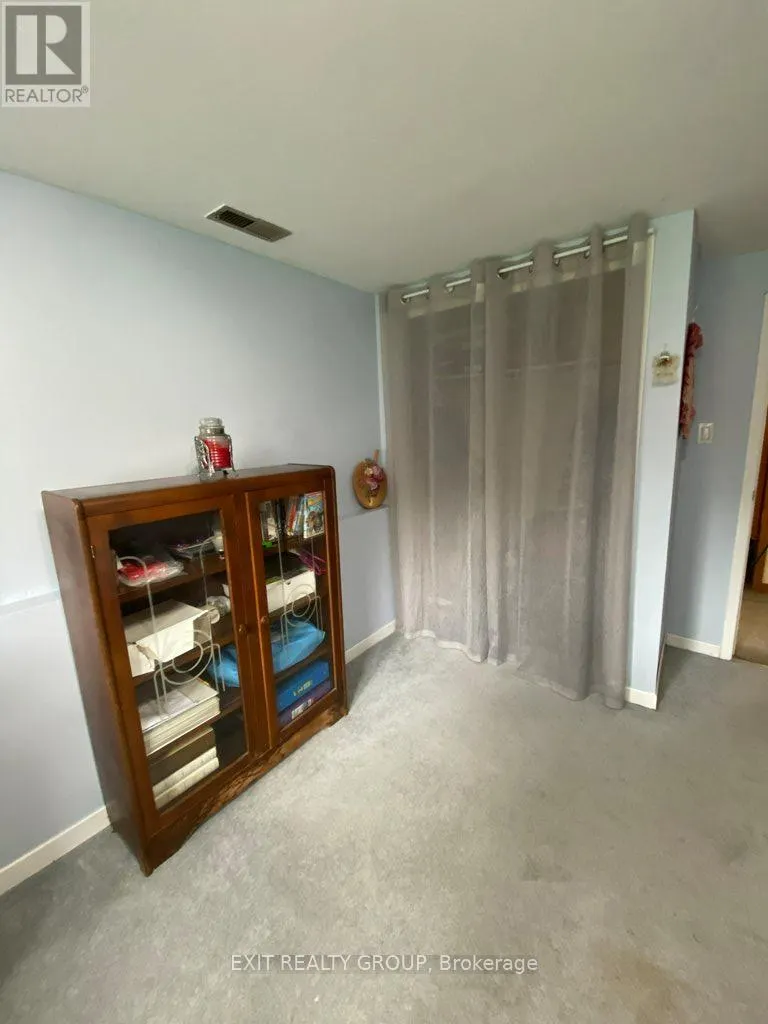 87 BERNARD LONG ROAD