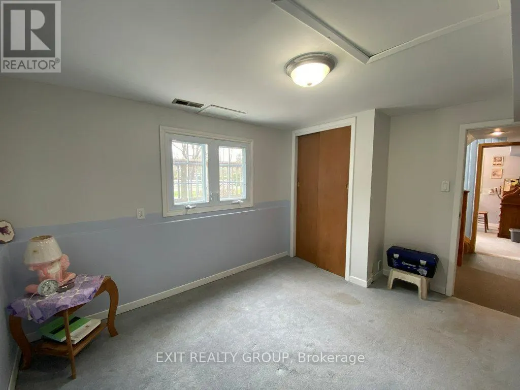 87 BERNARD LONG ROAD