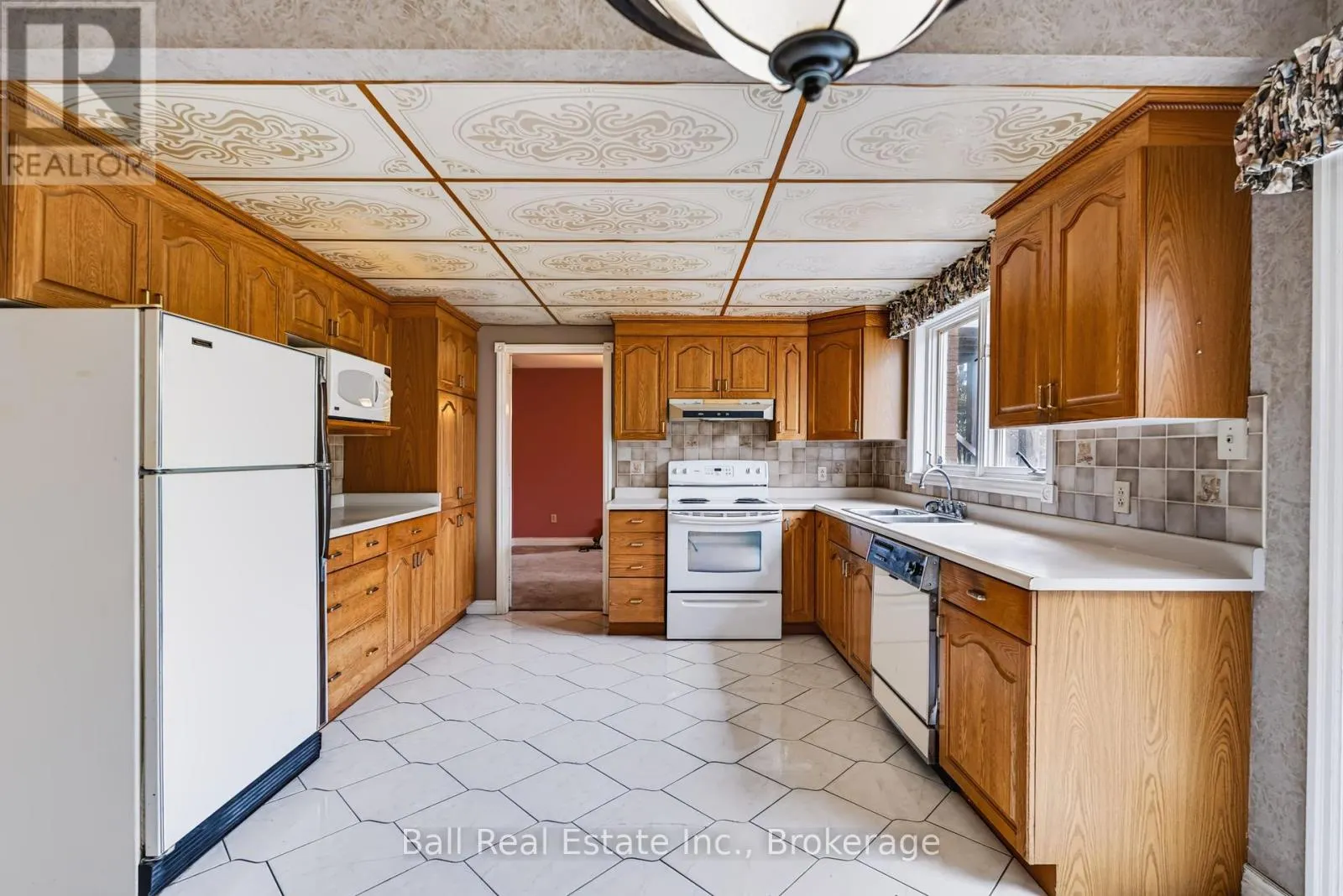 793 HEWITT DRIVE