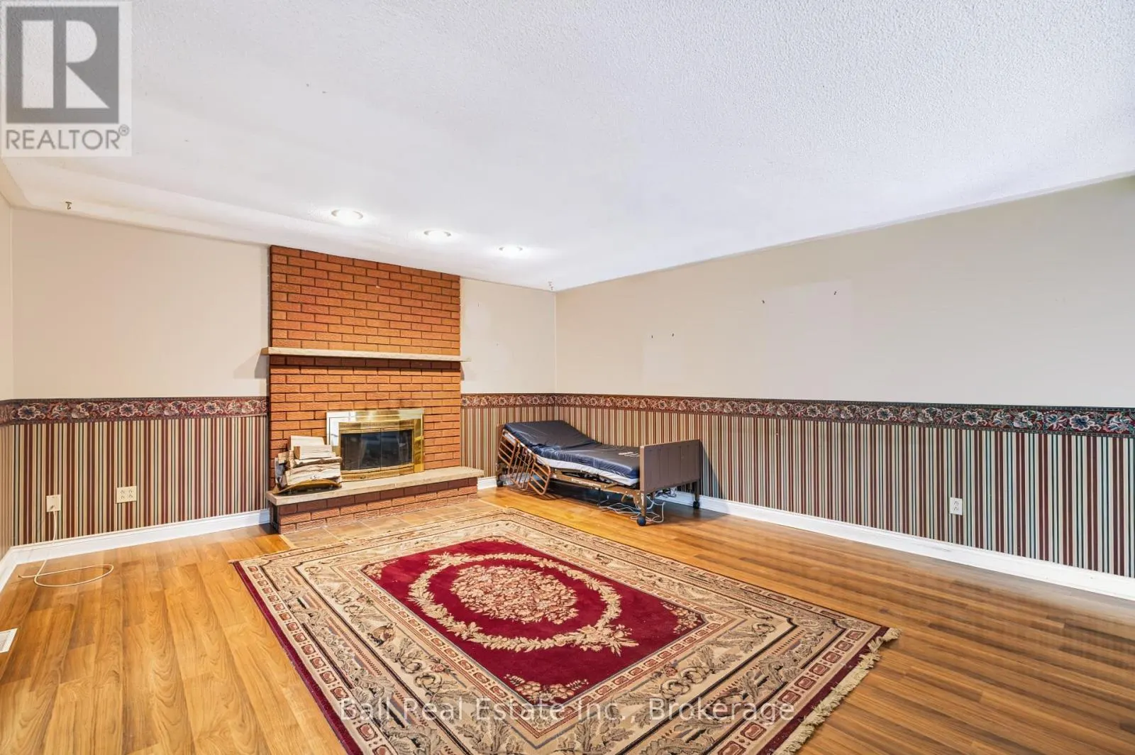 793 HEWITT DRIVE