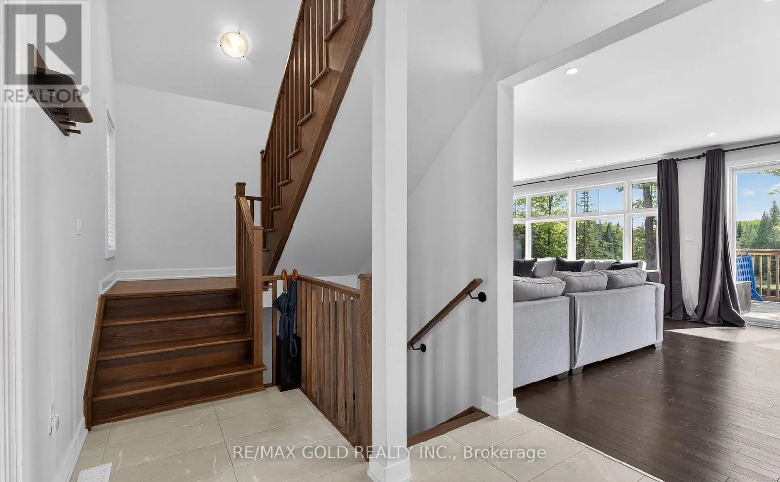 3 - 1011 RIDGELINE DRIVE