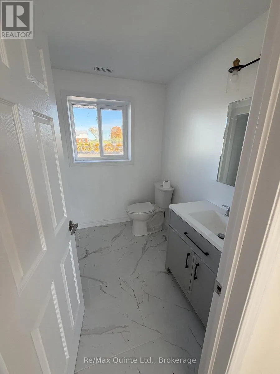 425 BELLEVUE DRIVE