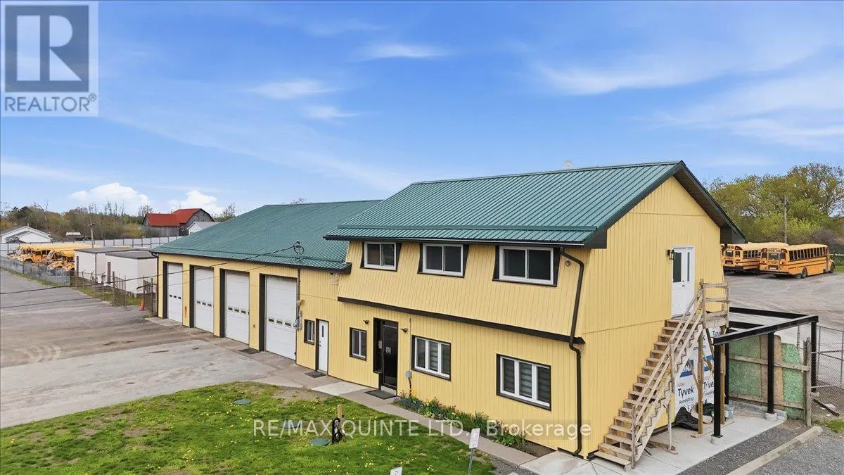 425 BELLEVUE DRIVE