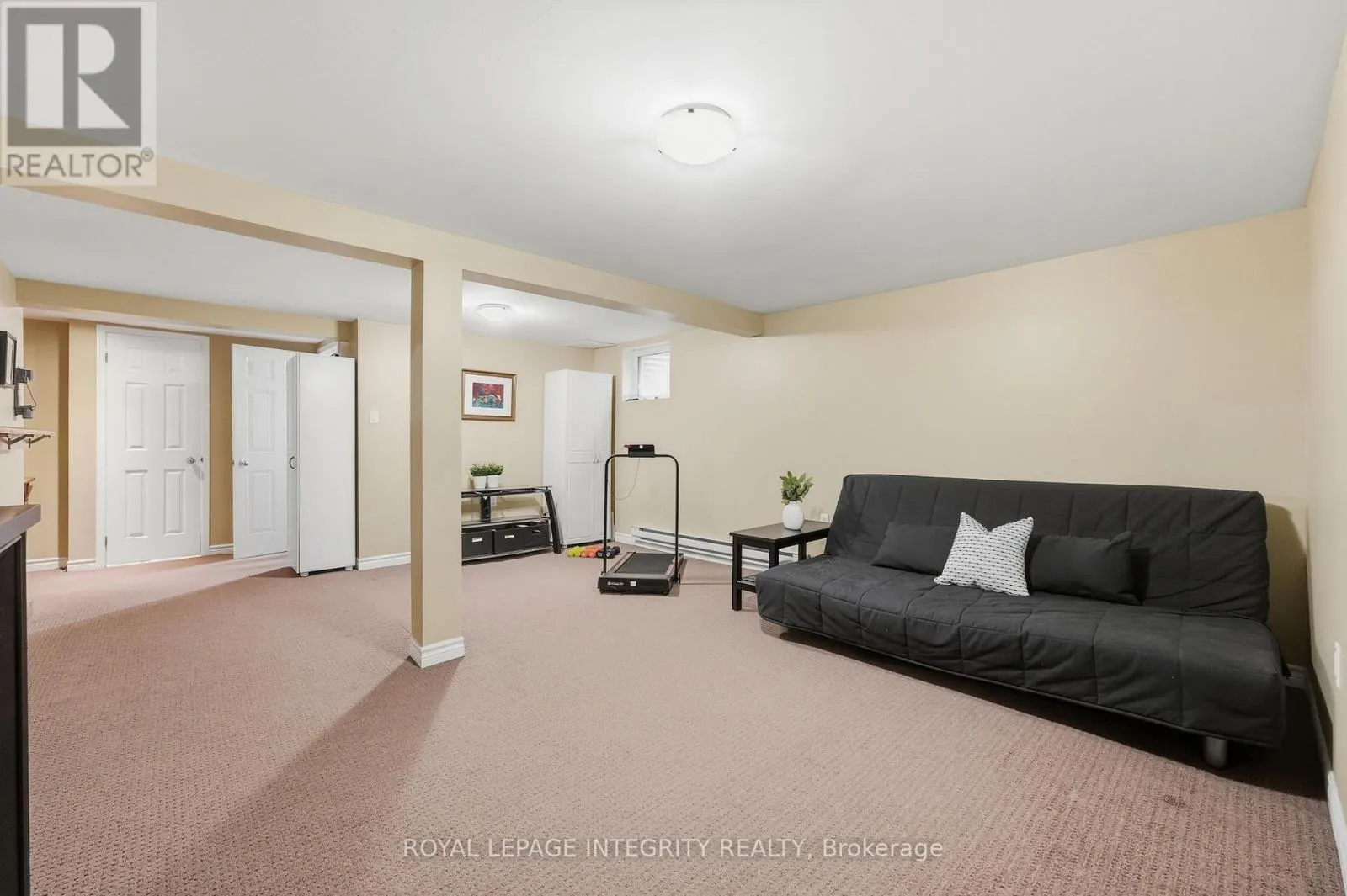 248 SALTER CRESCENT
