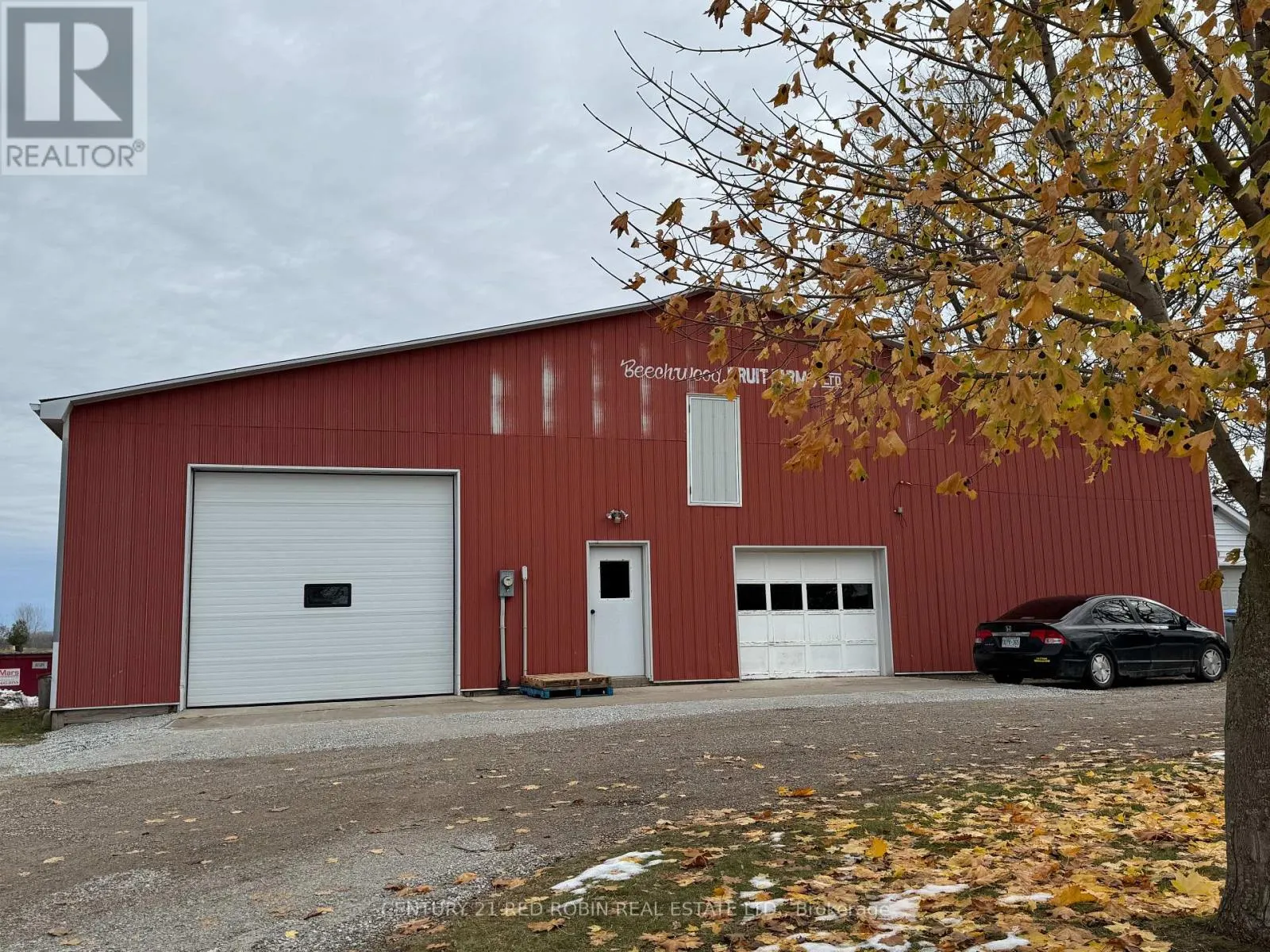 33 BEECHWOOD AVENUE