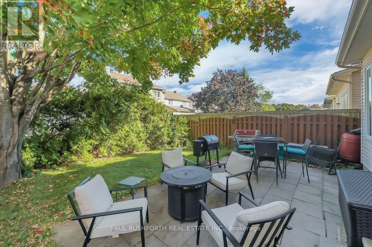 11 AVONHURST AVENUE