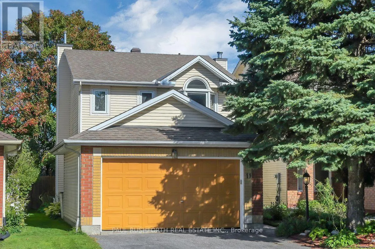 11 AVONHURST AVENUE
