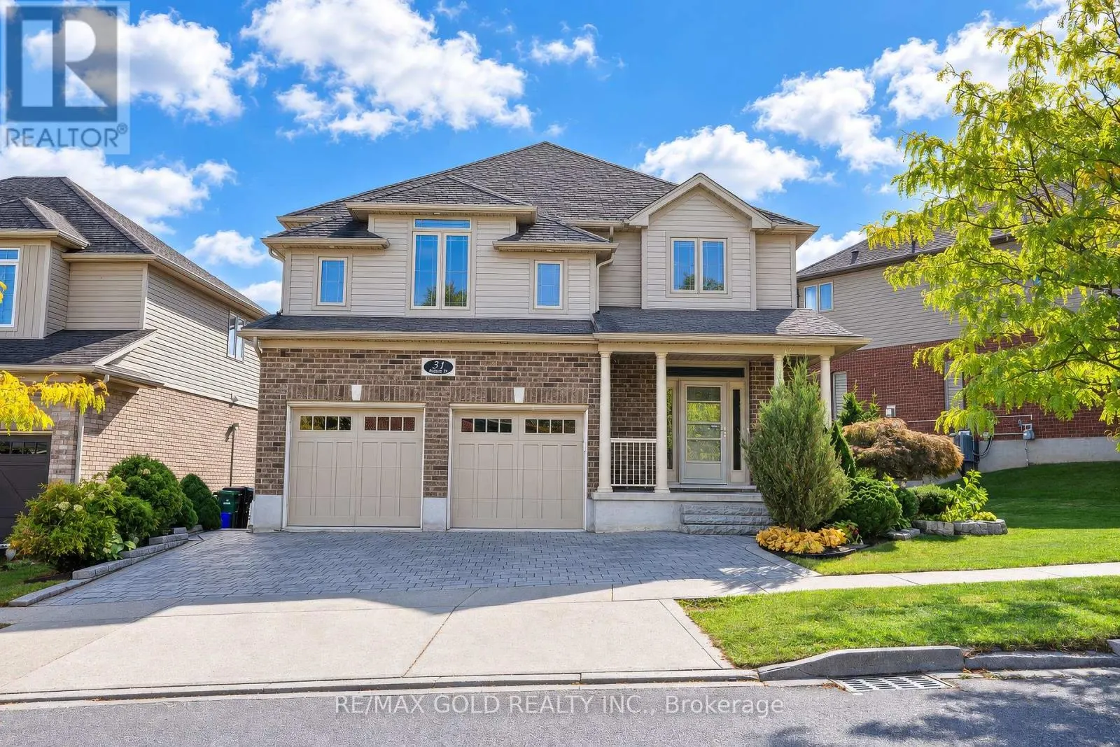 31 MELINDA STREET W