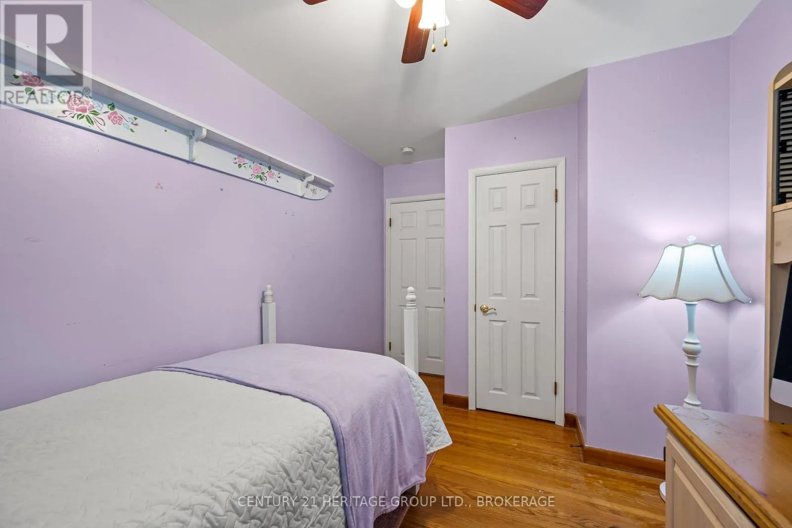 413 MAPLE RIDGE DRIVE