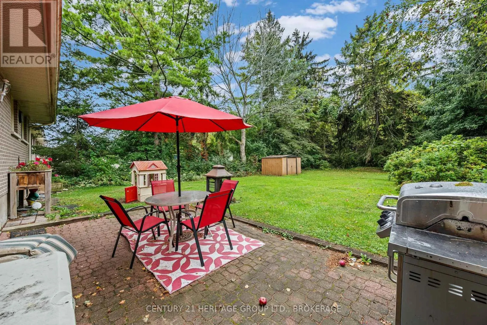 413 MAPLE RIDGE DRIVE