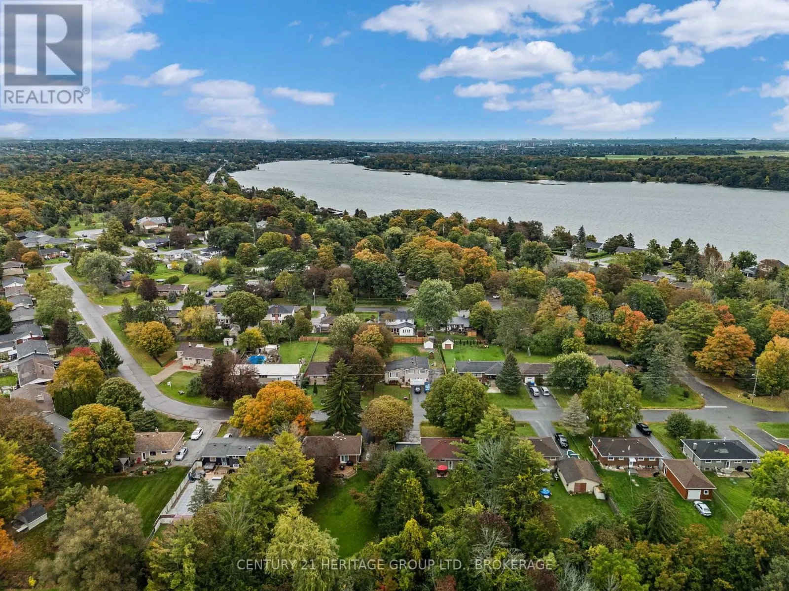 413 MAPLE RIDGE DRIVE