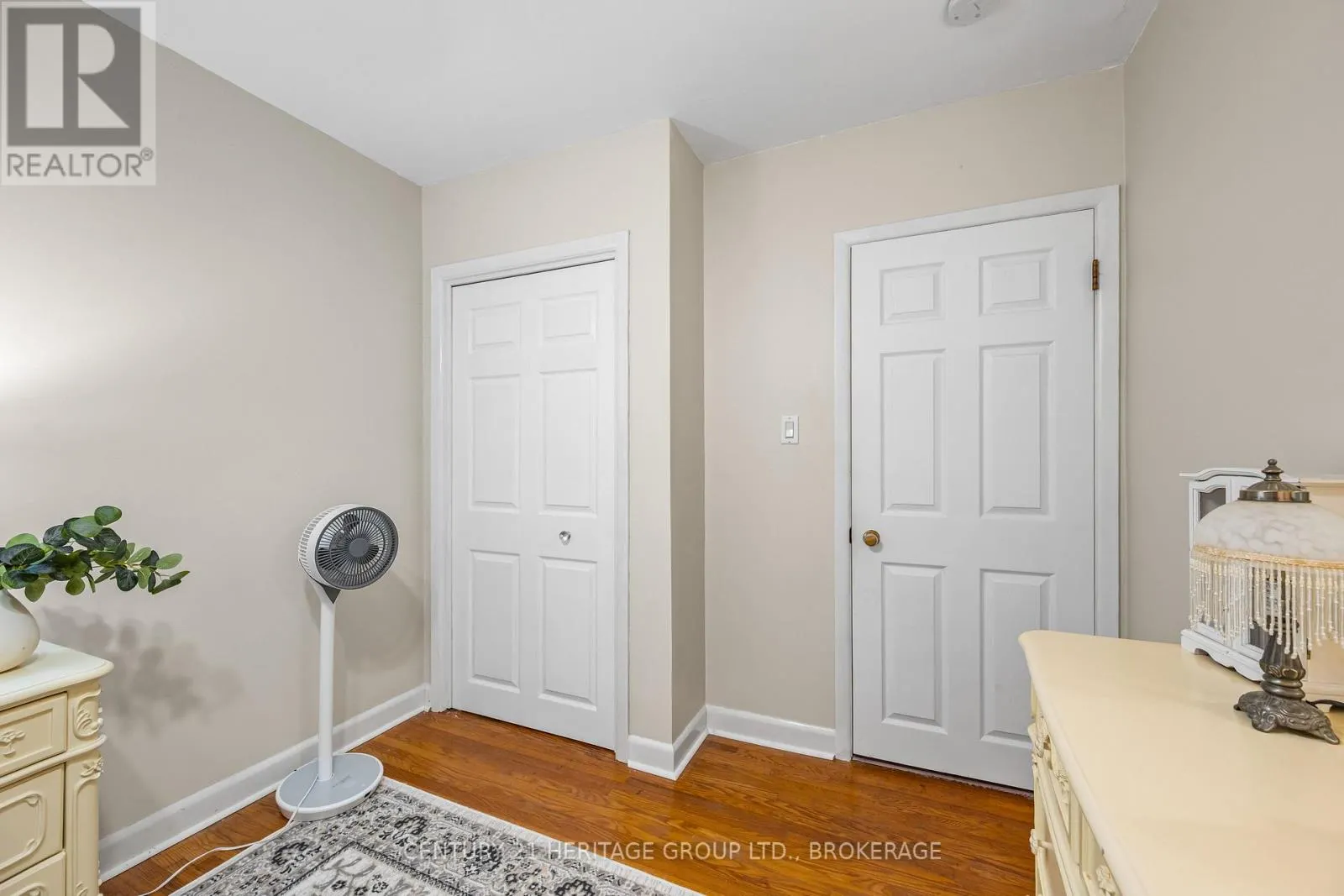 413 MAPLE RIDGE DRIVE