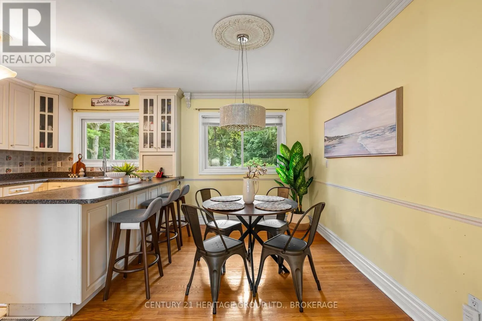 413 MAPLE RIDGE DRIVE