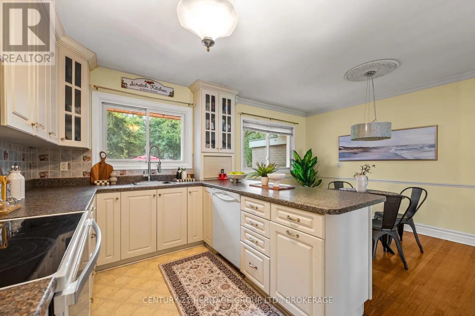 413 MAPLE RIDGE DRIVE