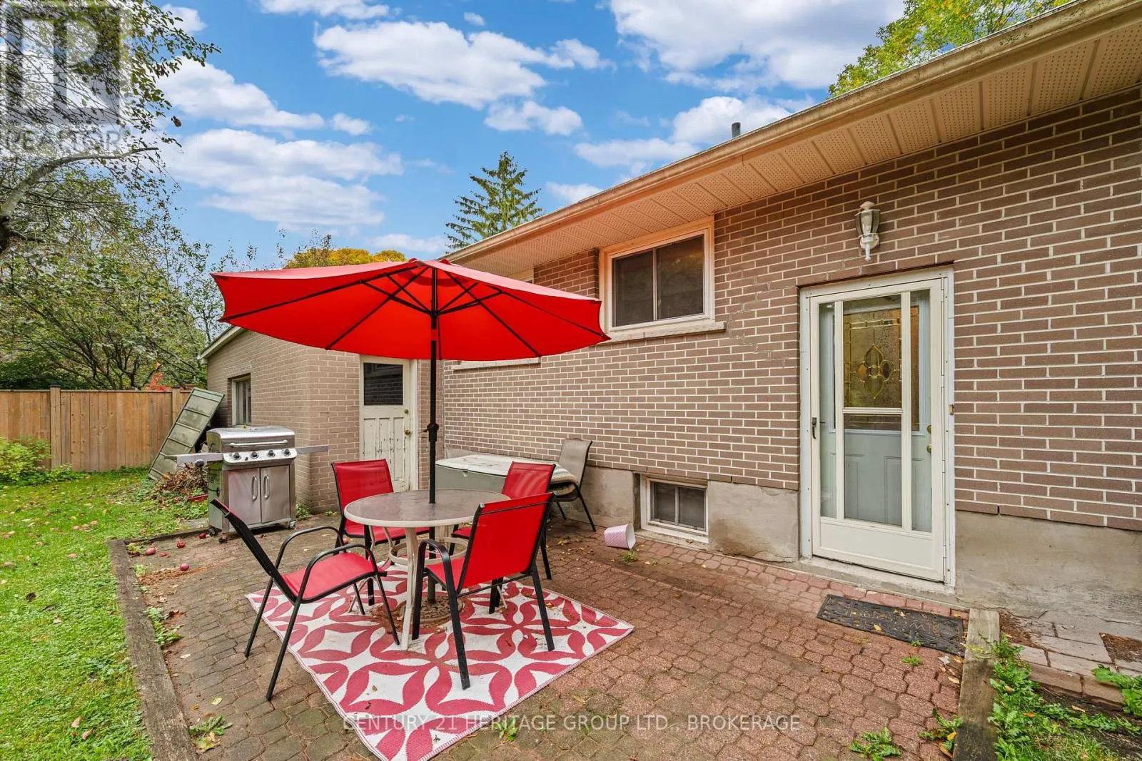 413 MAPLE RIDGE DRIVE