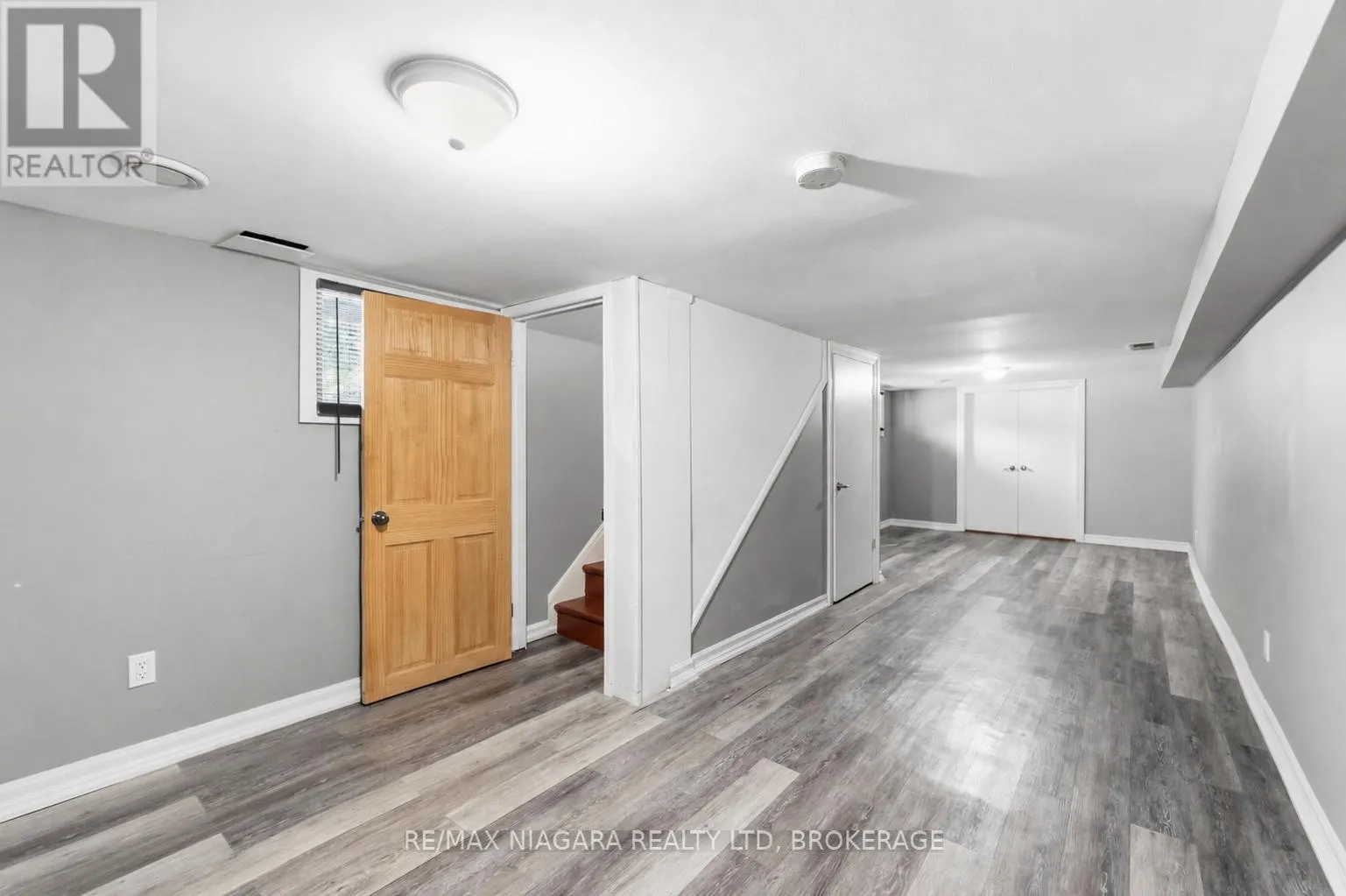 291 VINE STREET