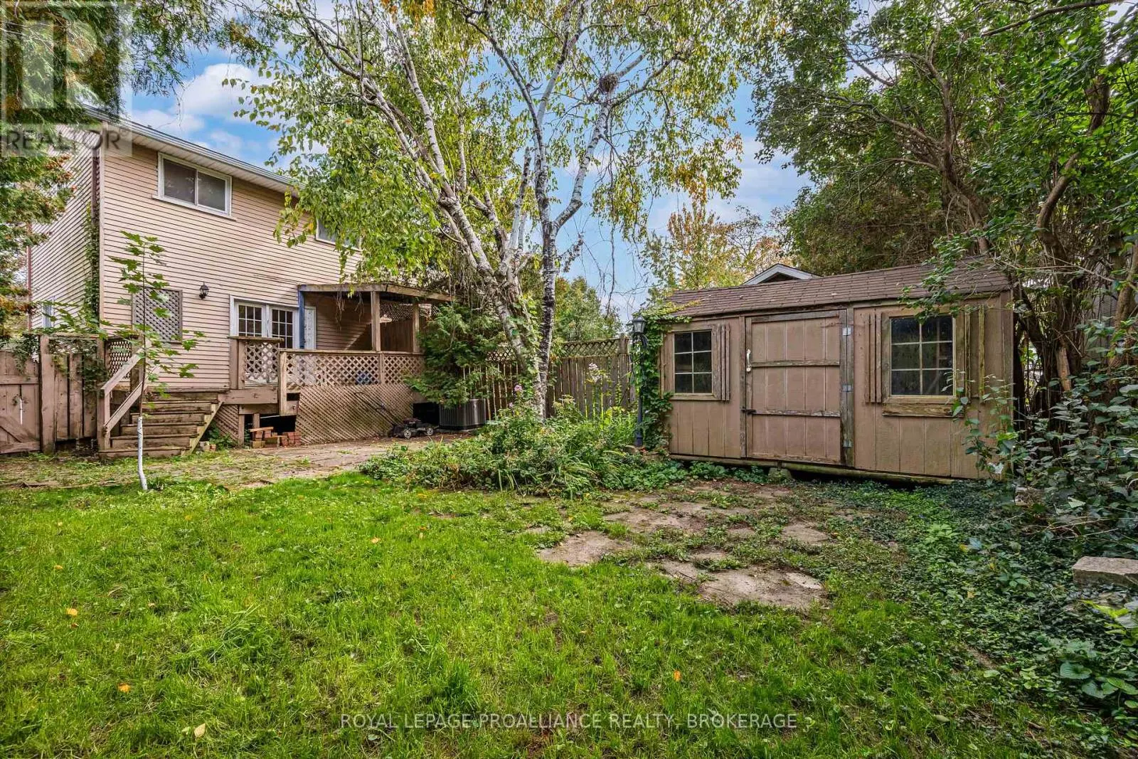 42 WYCLIFFE CRESCENT
