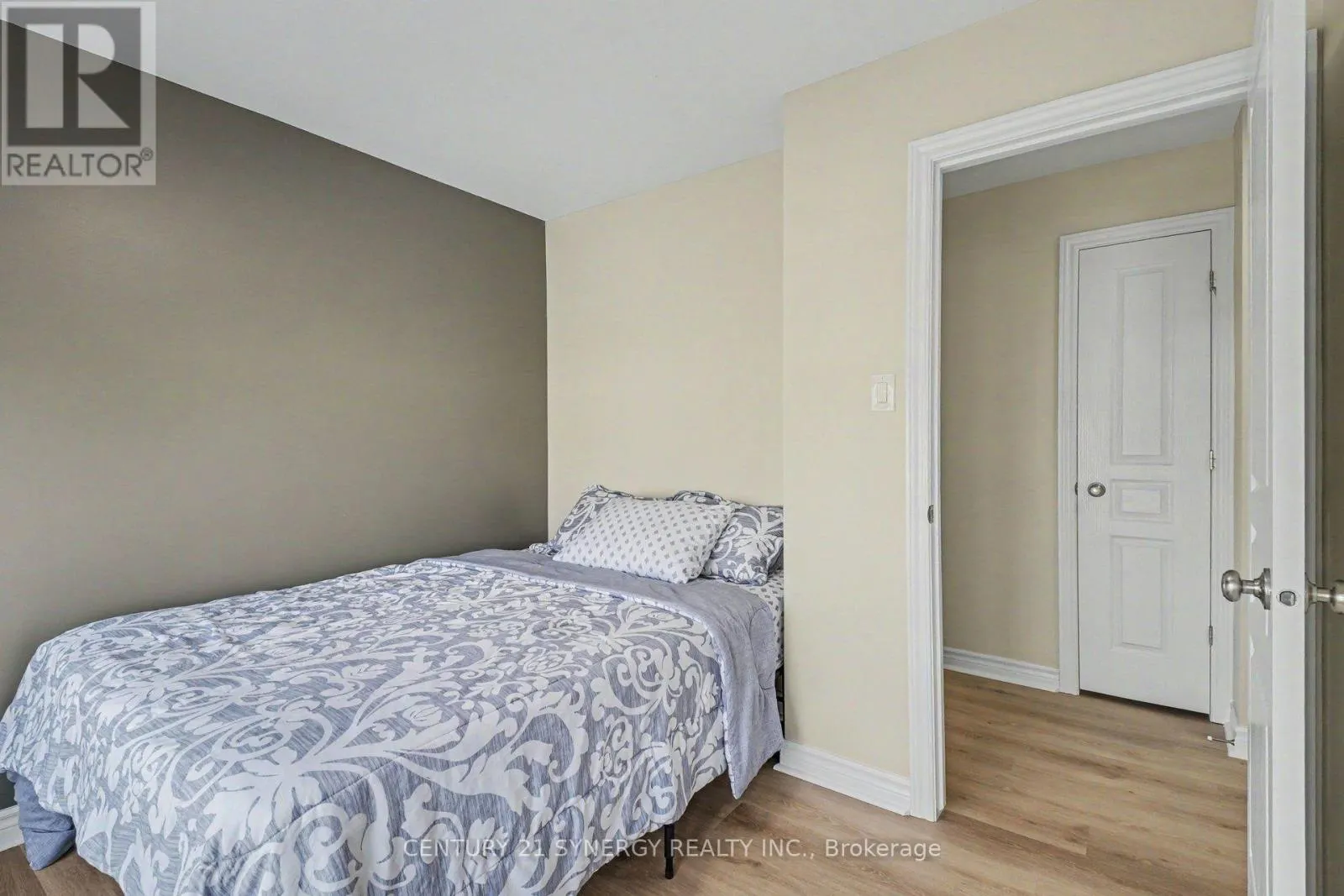50 SPICEBUSH PLACE
