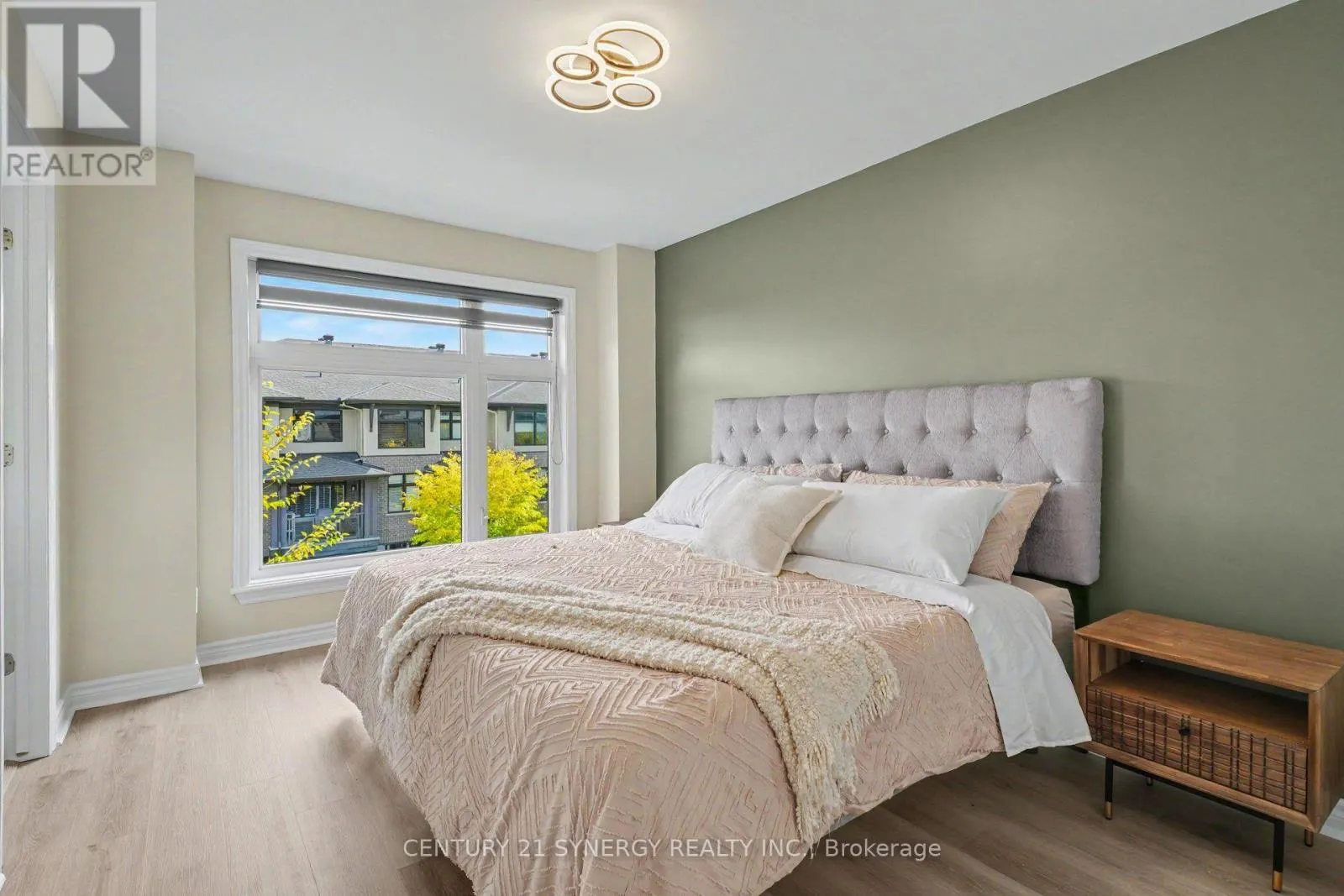 50 SPICEBUSH PLACE