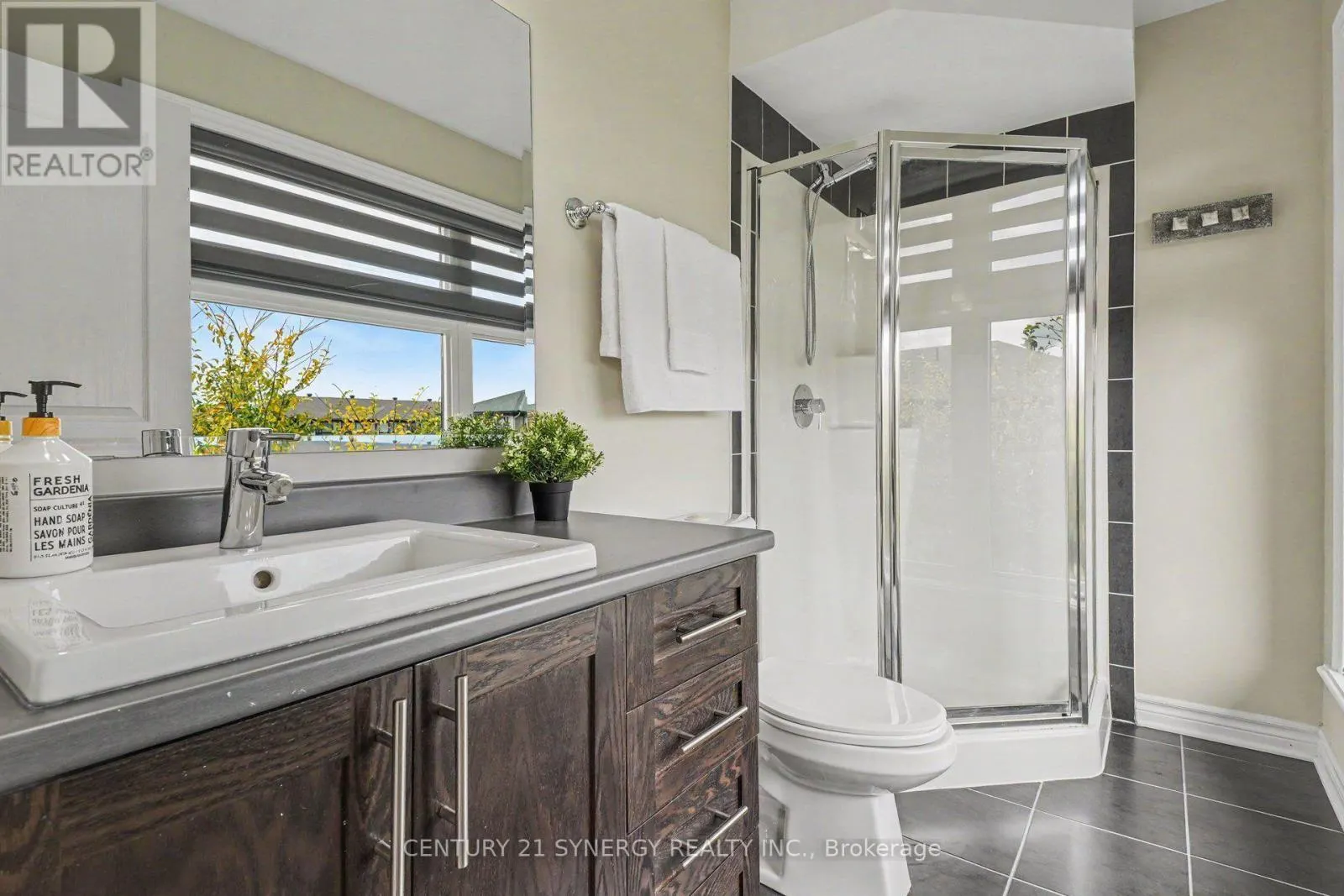 50 SPICEBUSH PLACE