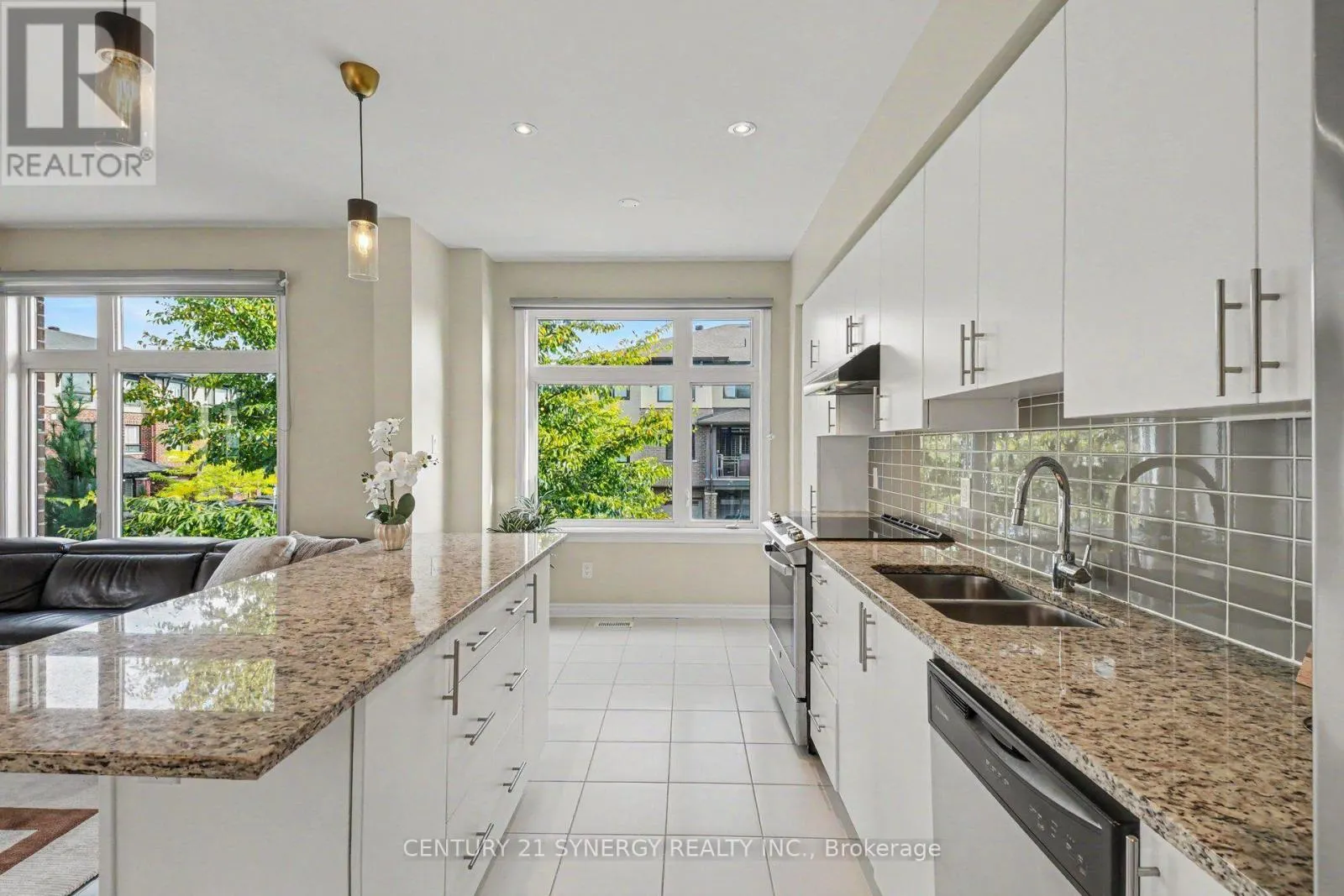 50 SPICEBUSH PLACE