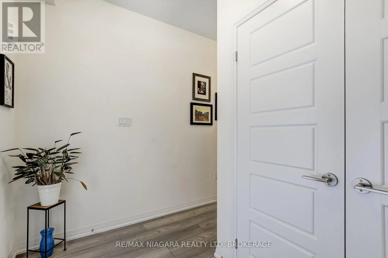 10 INGALLS AVENUE