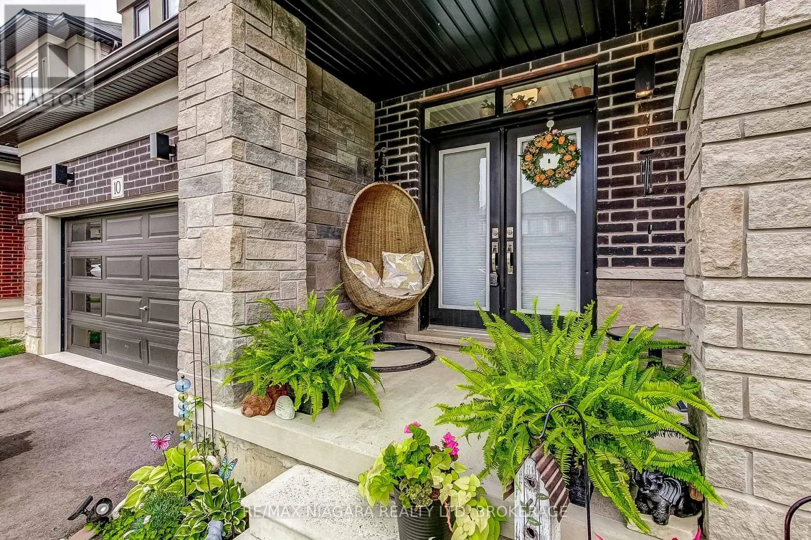 10 INGALLS AVENUE