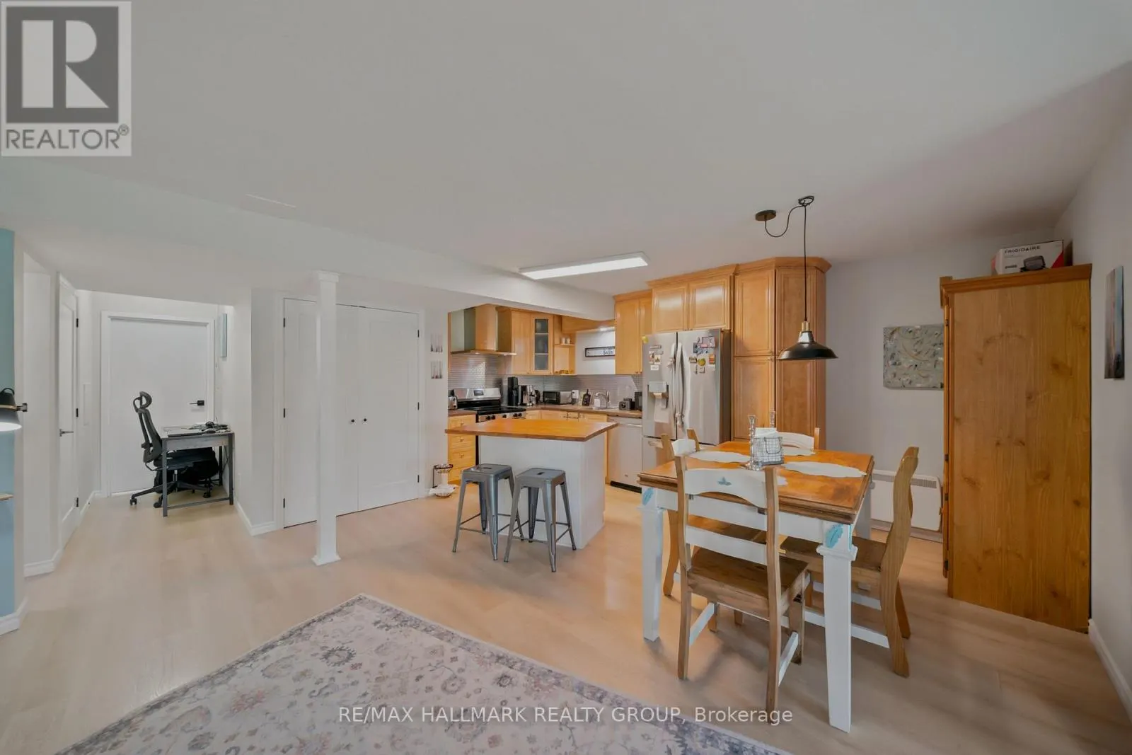 3515 FRONT ROAD E