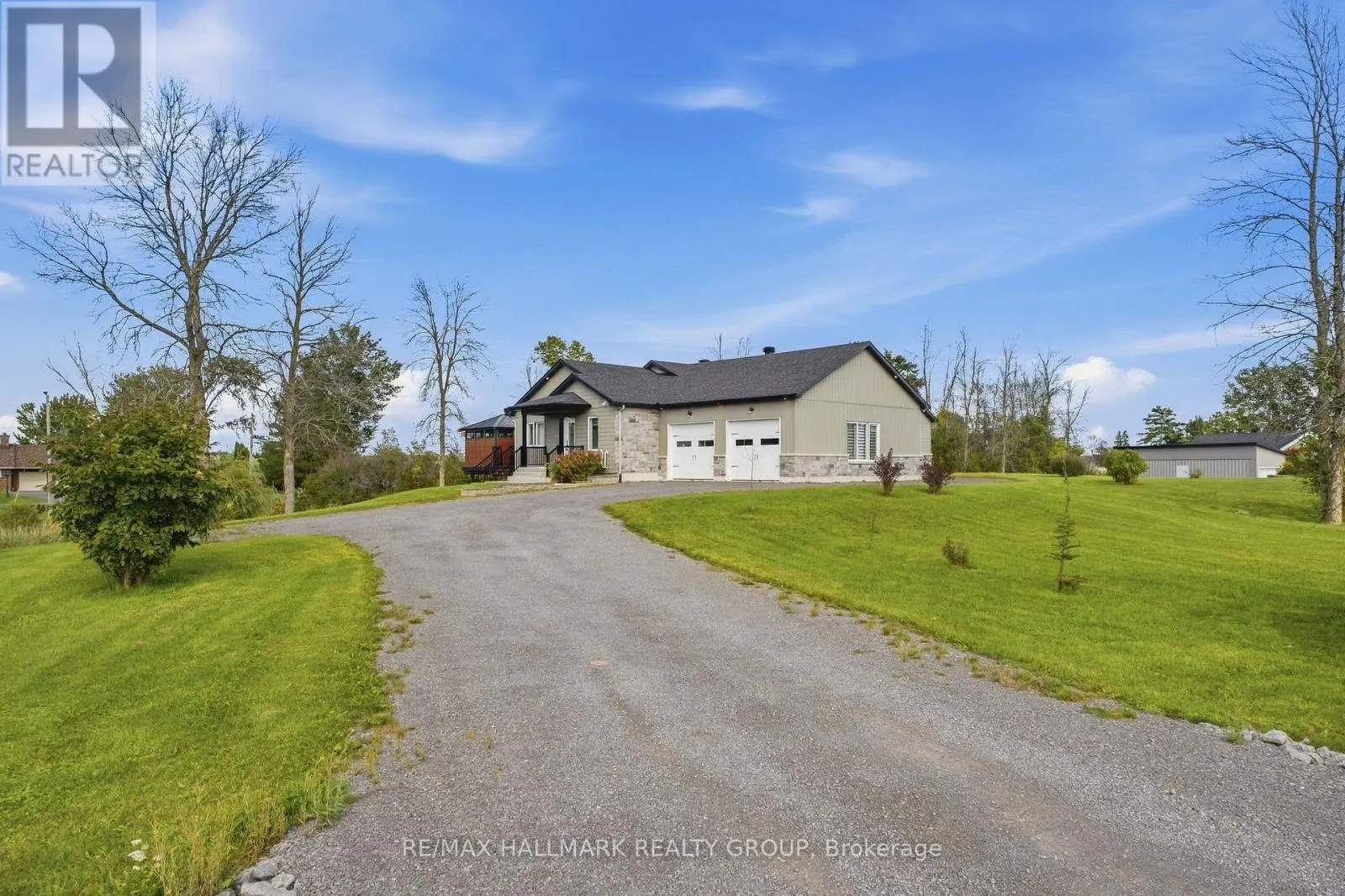 3515 FRONT ROAD E