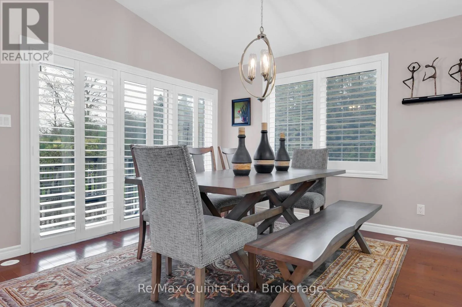 5 HICKORY COURT