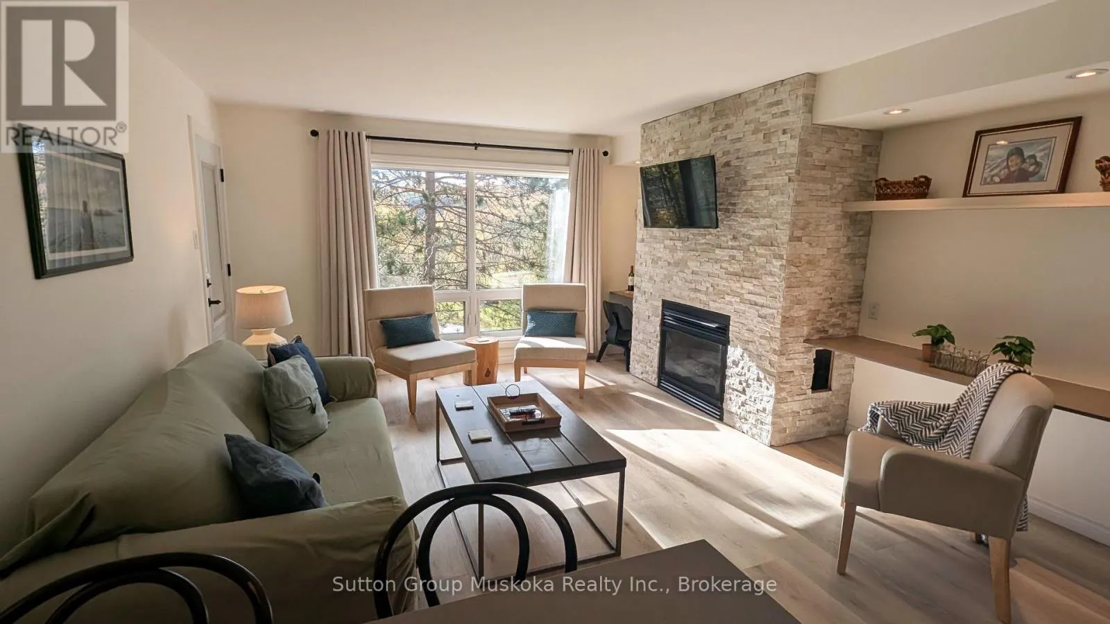 52-205 DEERHURST DRIVE