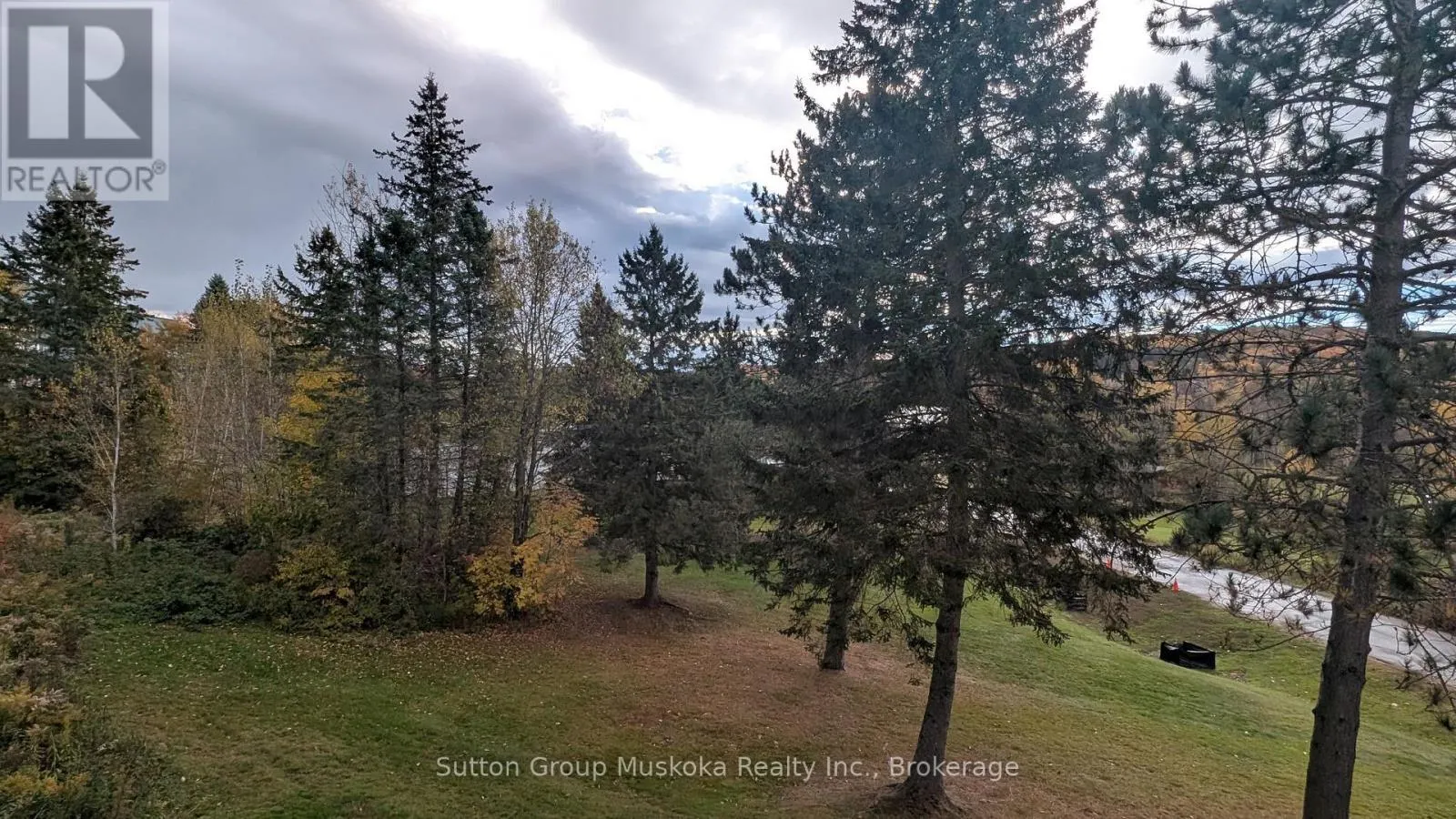 52-205 DEERHURST DRIVE
