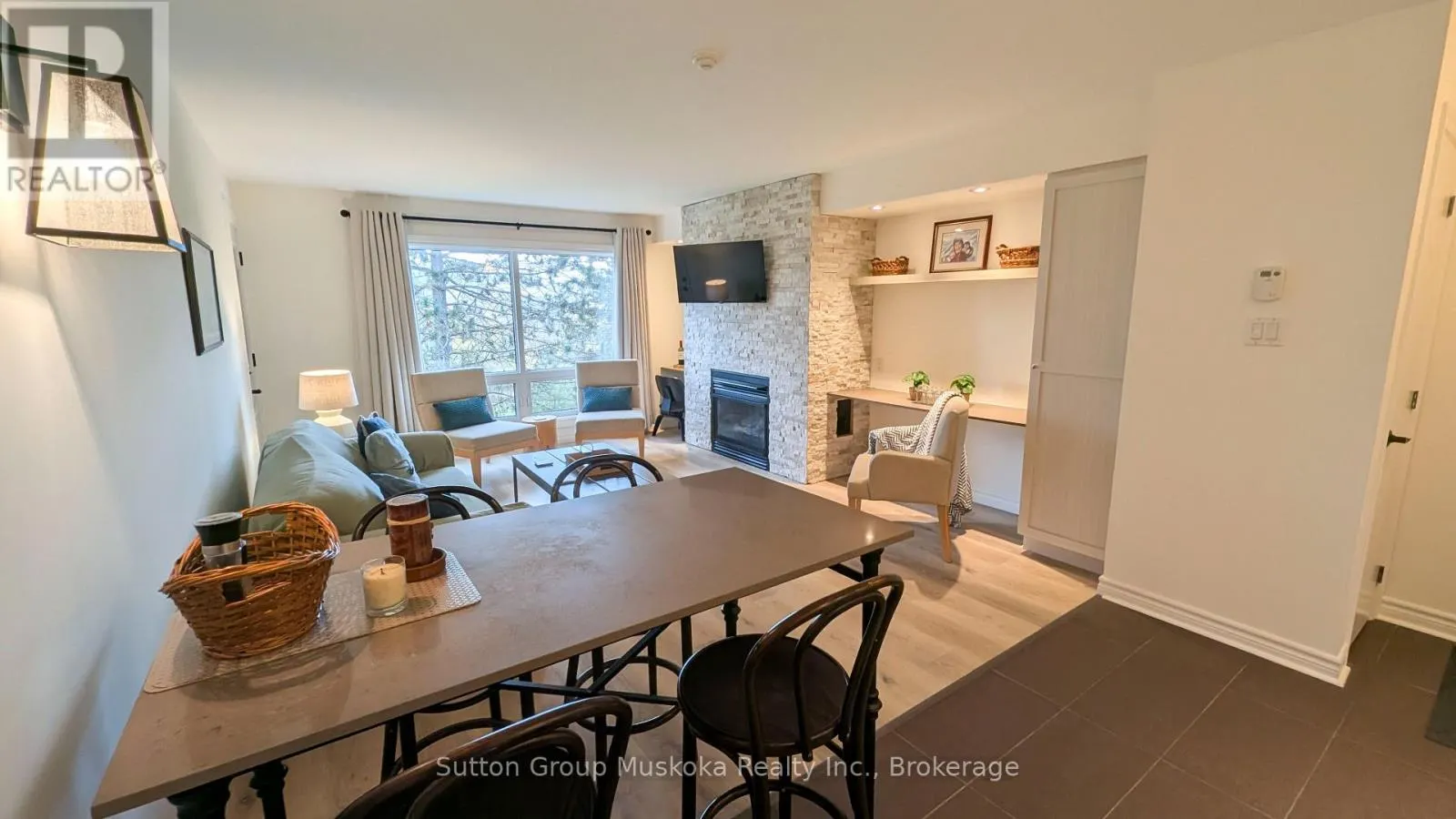 52-205 DEERHURST DRIVE