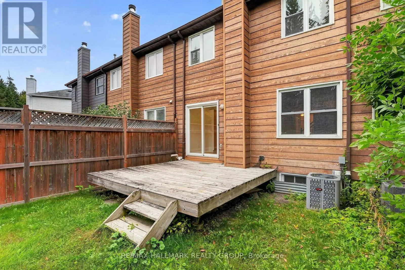 49 ROBARTS CRESCENT