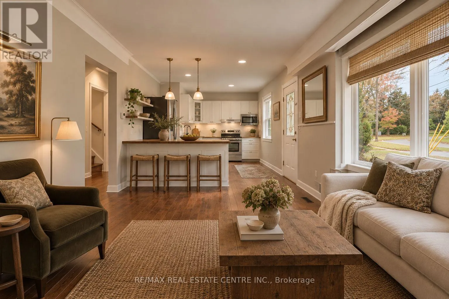 4 LINCOLN CRESCENT