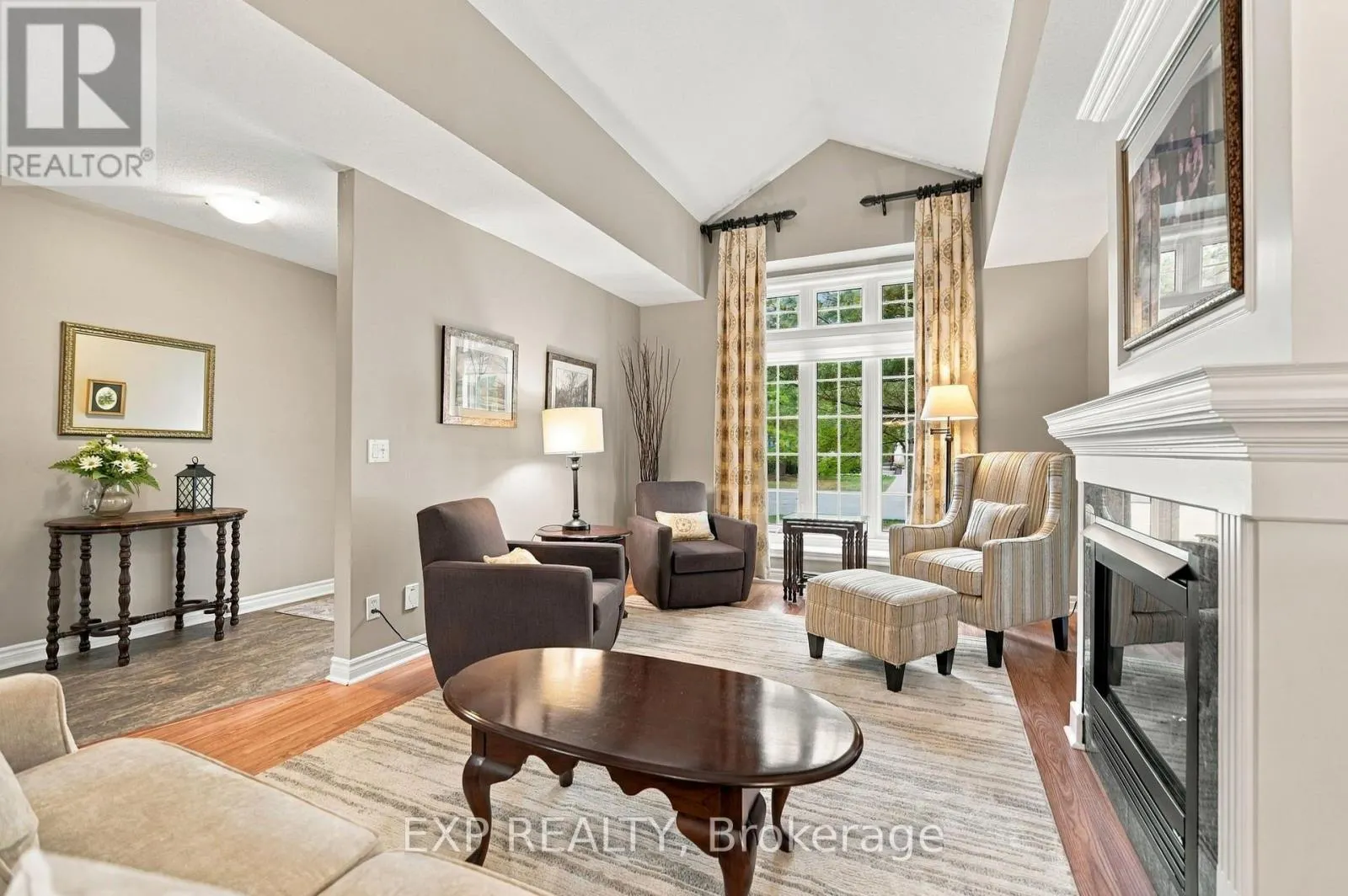 22 - 3241 MONTROSE ROAD #22
