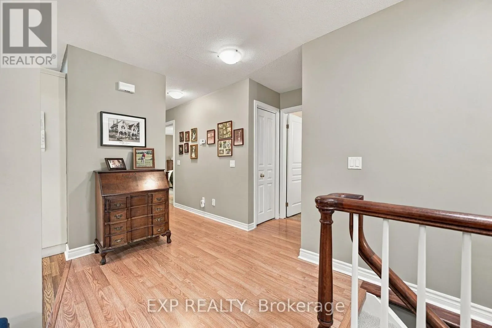 22 - 3241 MONTROSE ROAD #22