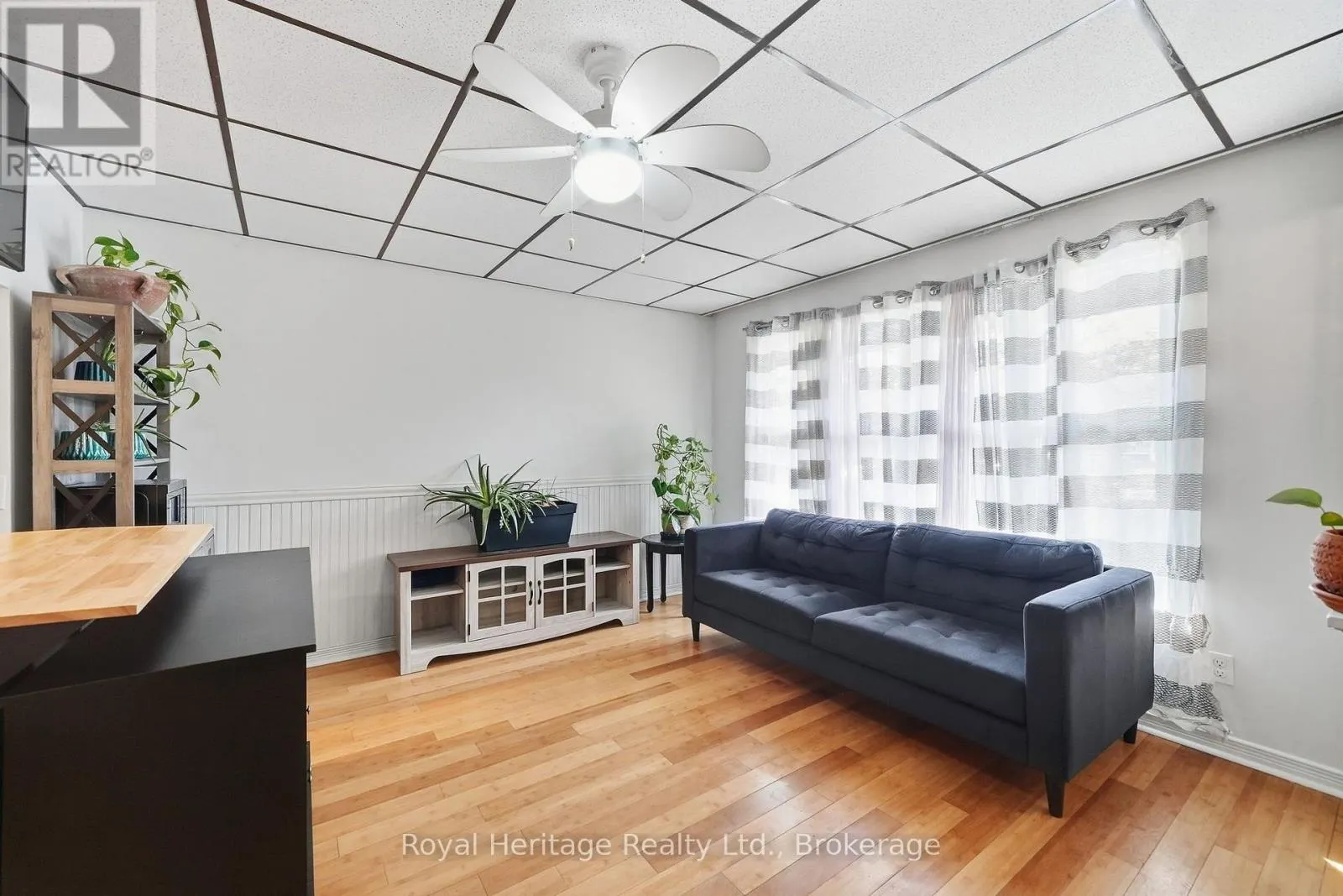 13 - 162 CROMWELL STREET #13