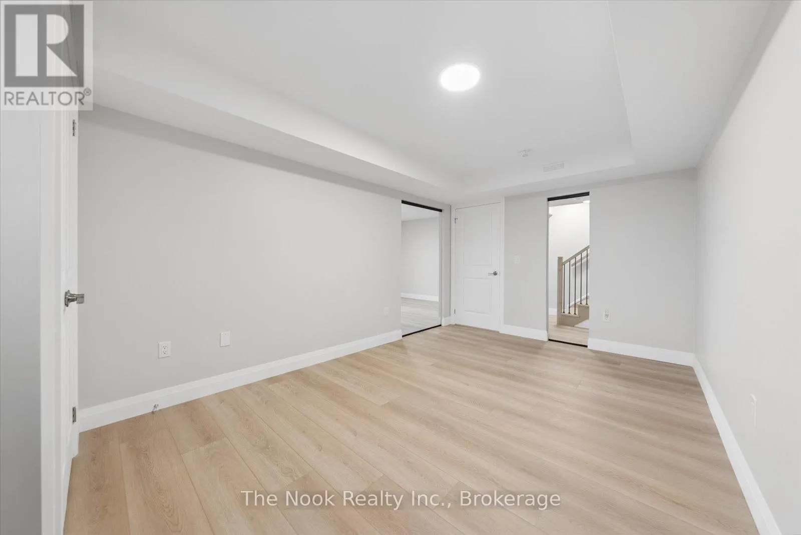 16 - 19 WEST STREET N #16
