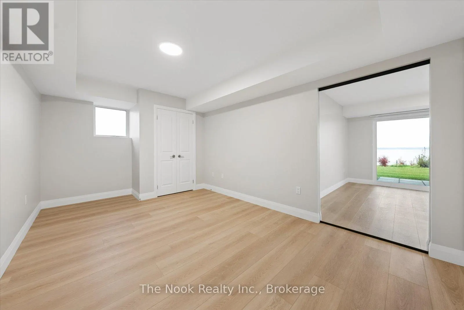16 - 19 WEST STREET N #16