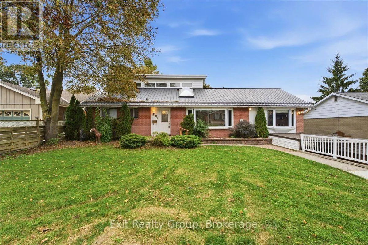 102 ORCHARD DRIVE