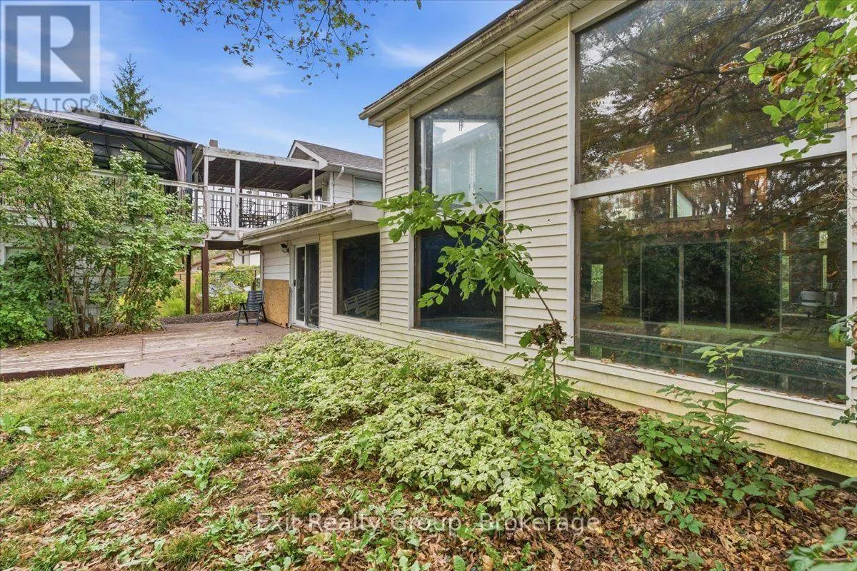 102 ORCHARD DRIVE