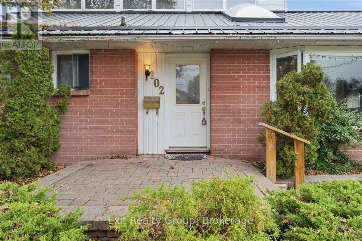 102 ORCHARD DRIVE